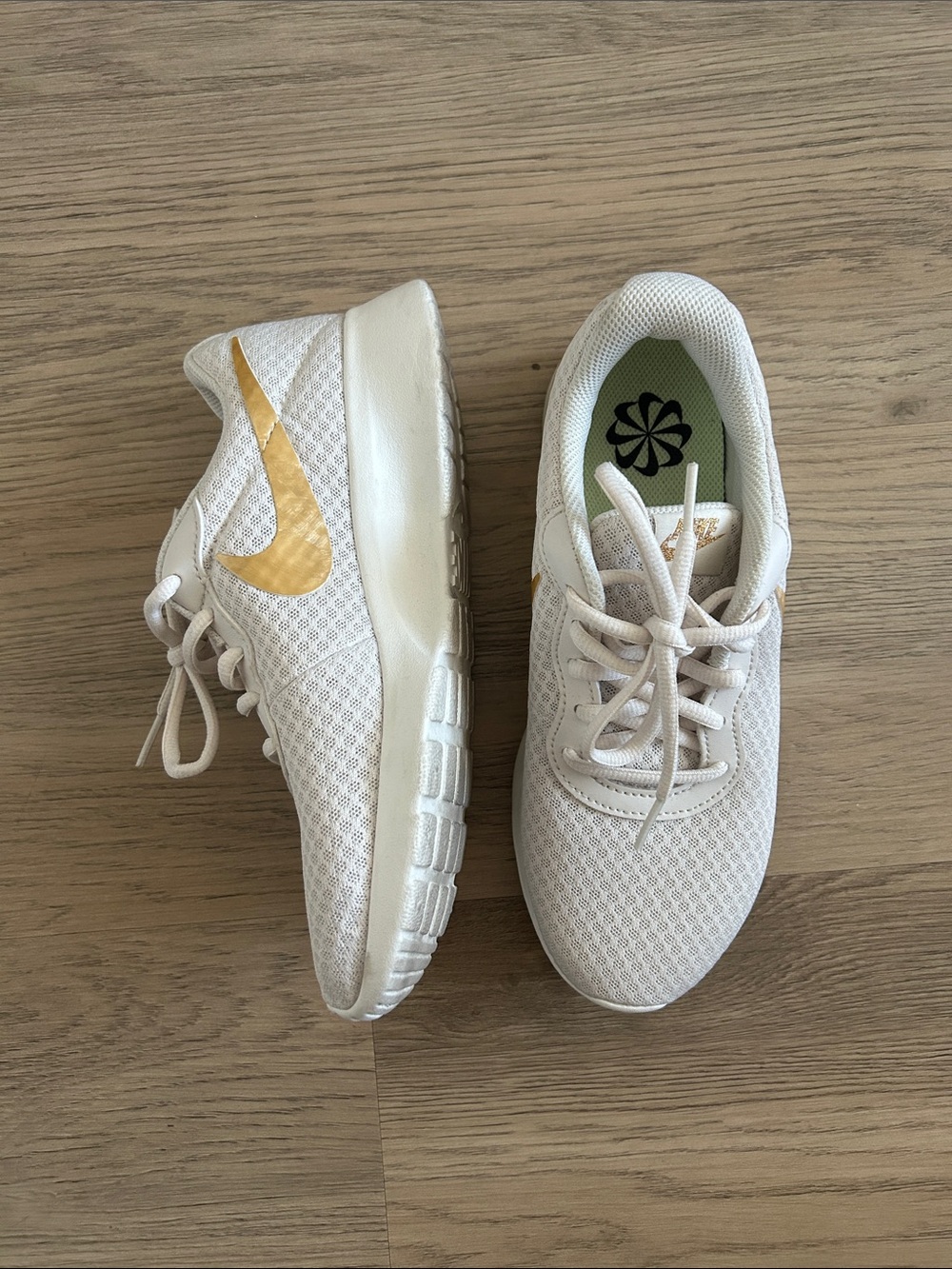 Nike Women's White and Gold Mesh Training Sneakers